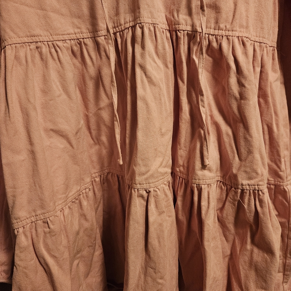 Pink Long-Sleeve Tiered Dress. Size MEDIUM - Picture 5 of 7